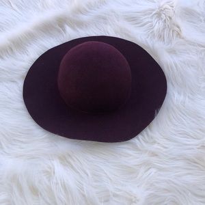 NEW!! Felt burgundy/wine felt hat